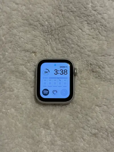 Apple Watch SE 40 mm - miniatura 3
