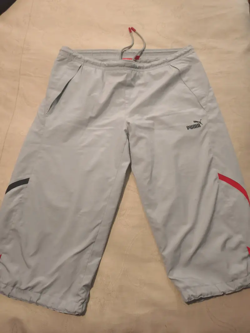 Pantalon Puma gris claro 3/4 - 2