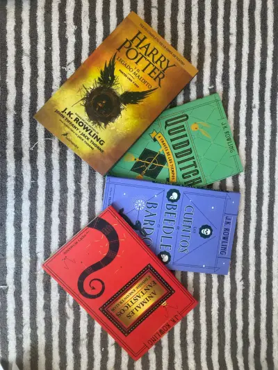 Set de libros Harry Potter y más - miniatura 1