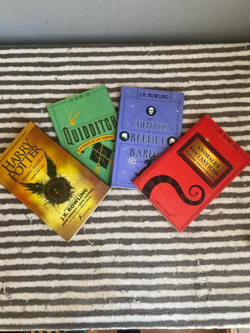 Set de libros Harry Potter y más - 2