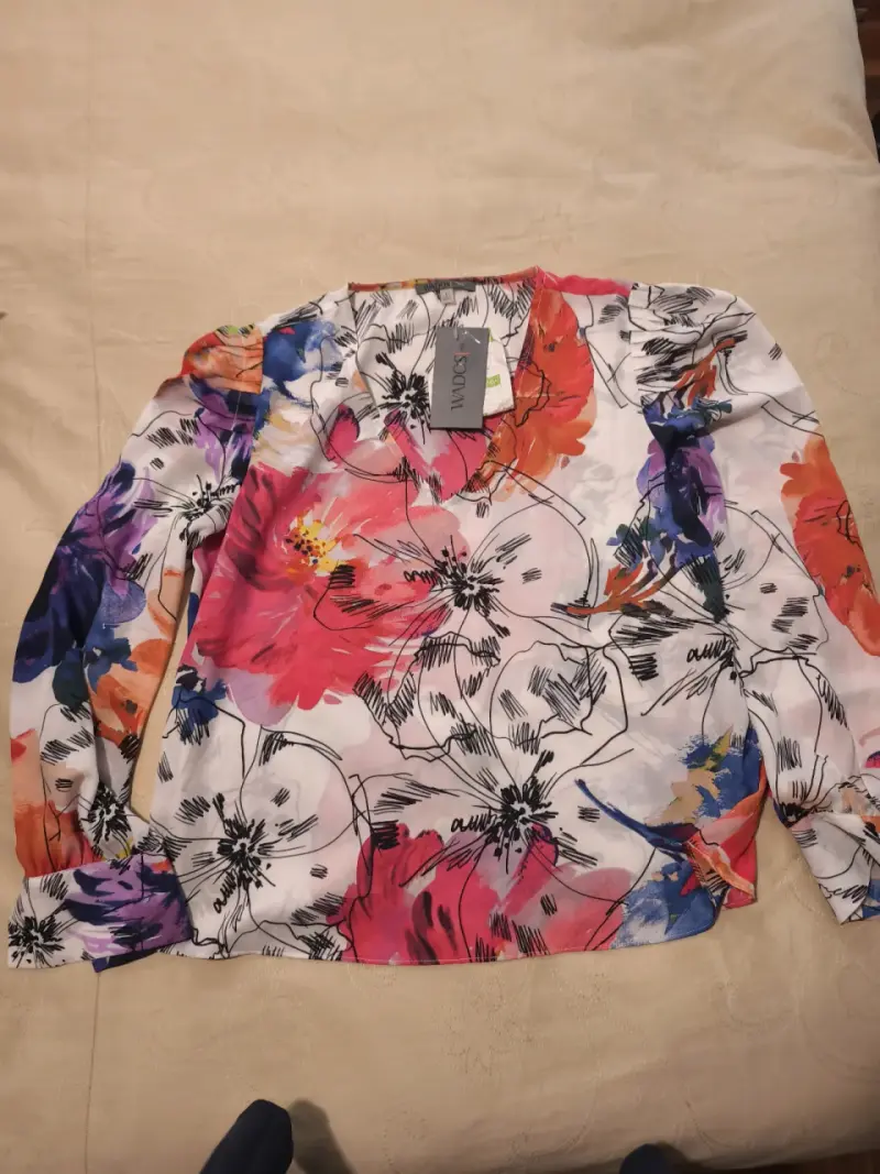 Blusa estampada Wados talla L - 2
