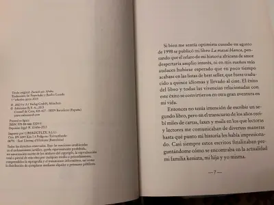 Libro Volviendo de África, Corinne Hofmann - miniatura 5