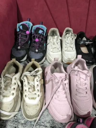 Lote de zapatillas infantiles - miniatura 4