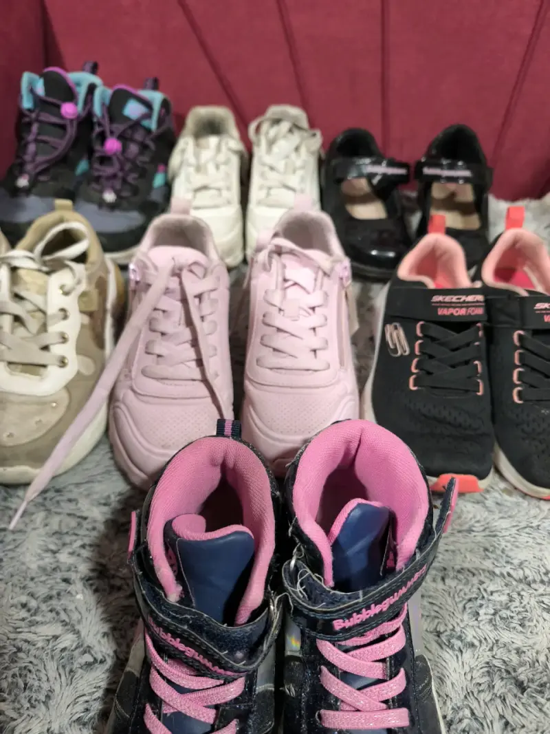Lote de zapatillas infantiles - 6