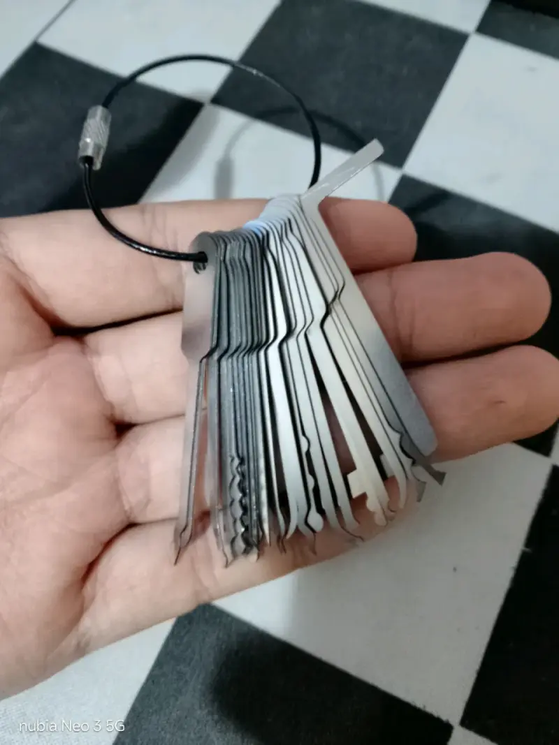 Juego de ganzúas metálicas - 4
