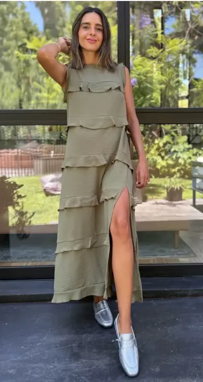Vestido largo verde oliva con volantes - miniatura 1