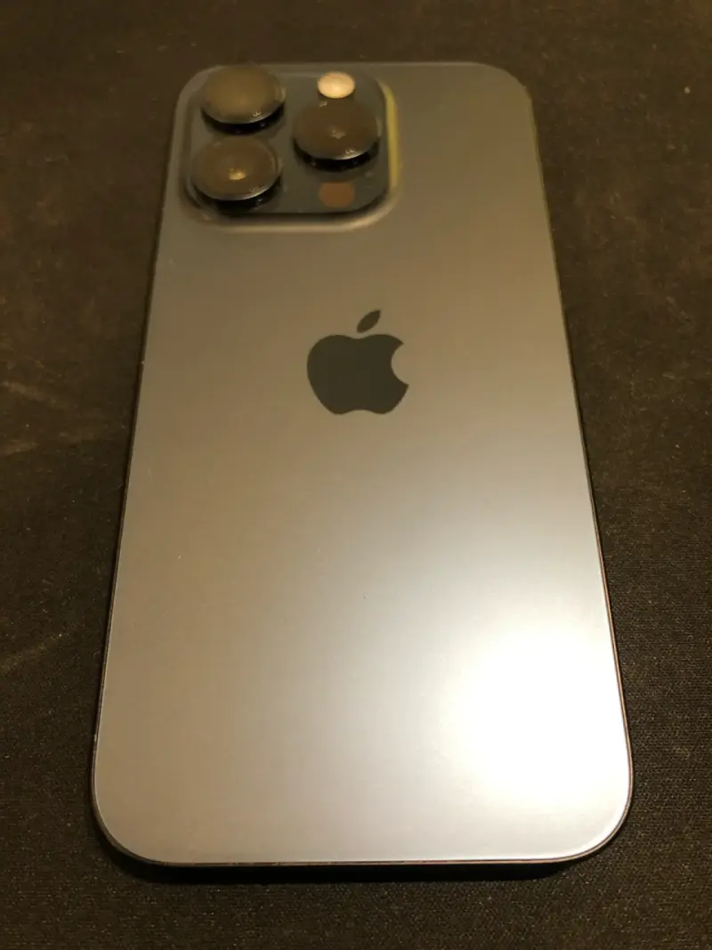 iPhone 15 pro - 1