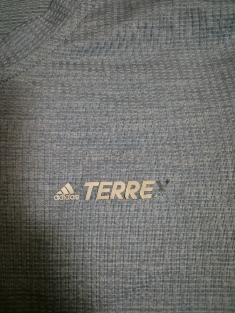 Polera celeste deportiva adidas Terrex - 2