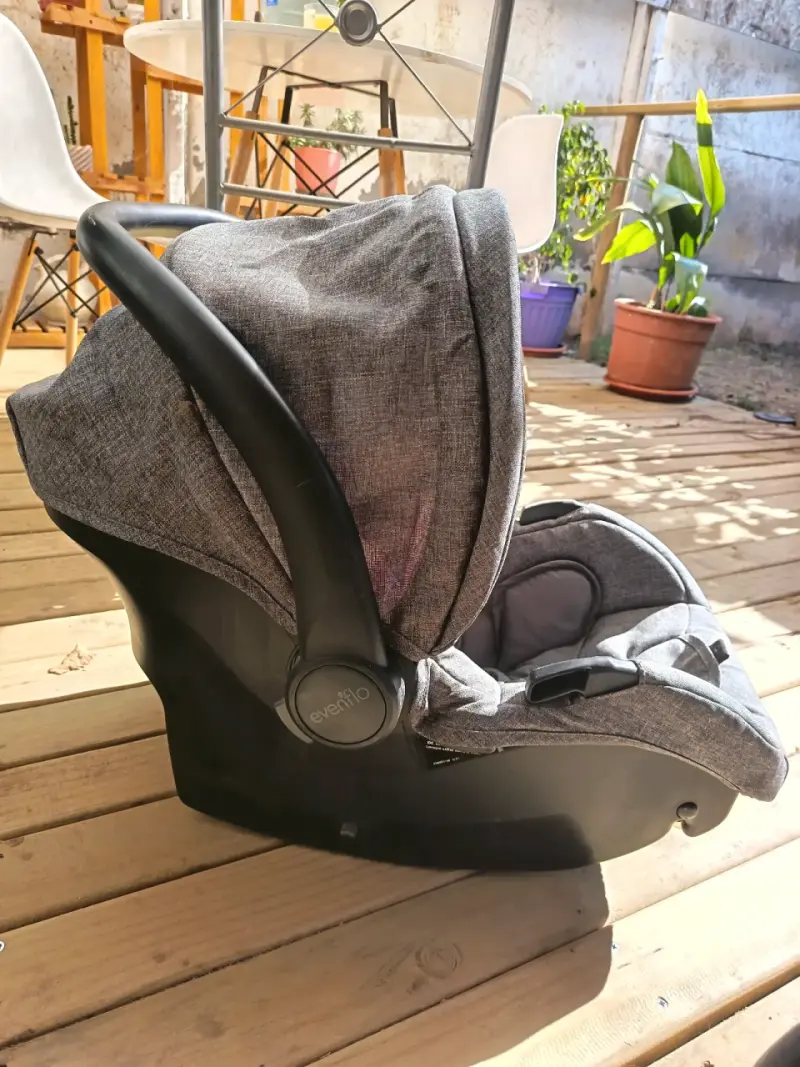 Coche de bebé Evenflo gris - 2