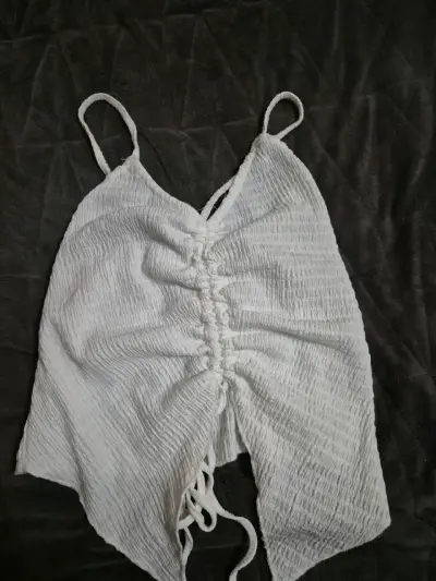 Top blanco con tirantes - miniatura 1