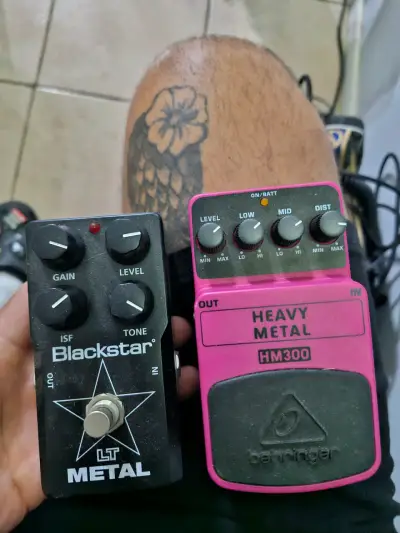 Guitarra eléctrica LTD color burdeos - miniatura 2