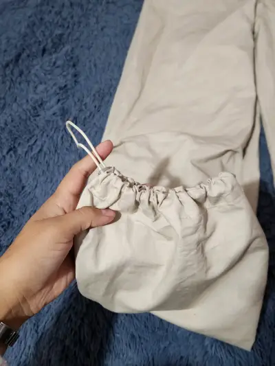 Pantalones cargo beige - miniatura 2