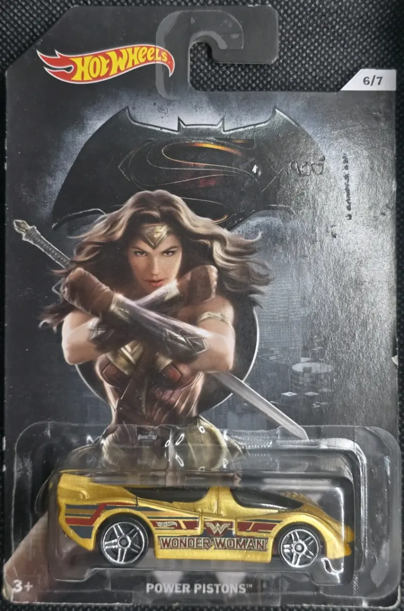 Hot Wheels Wonder Woman power pistons