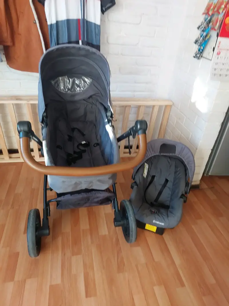 Coche de bebé Bebesit gris - 5