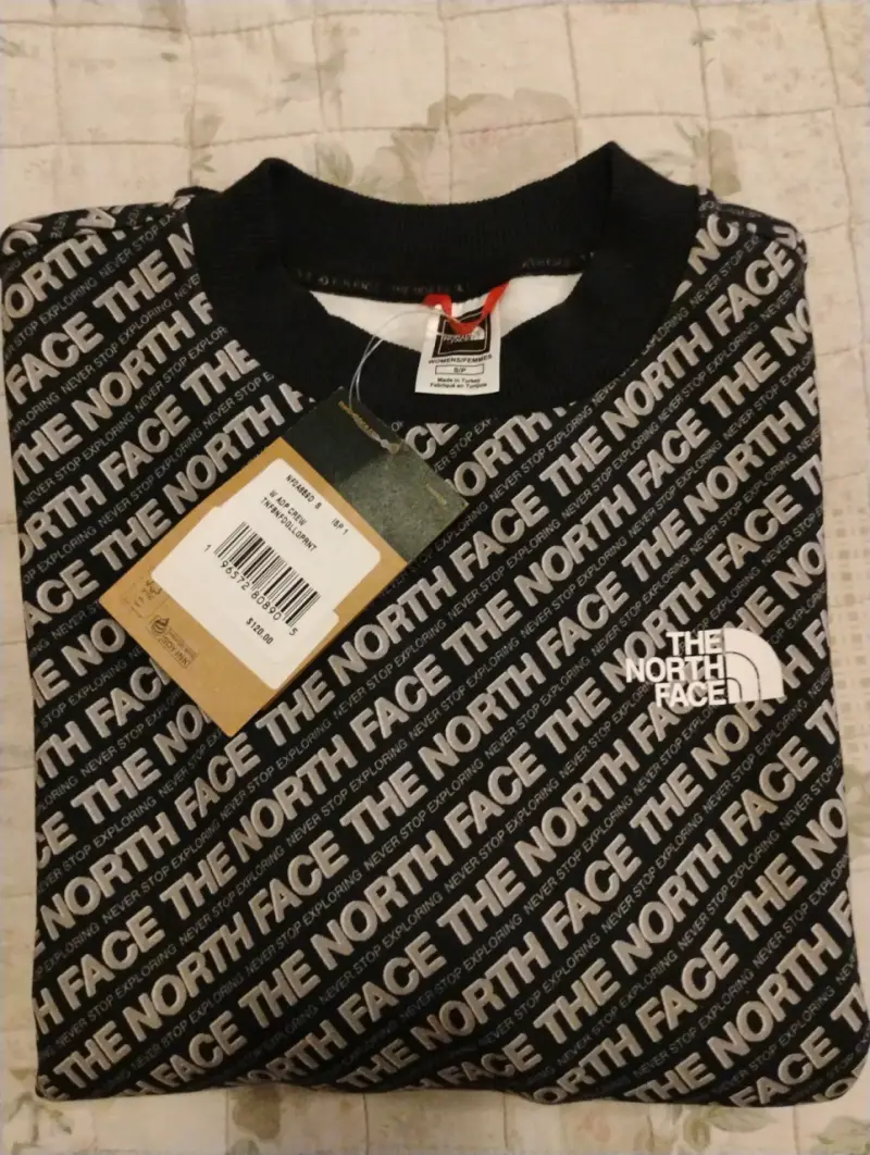 Polerón The North Face negro estampado - 1
