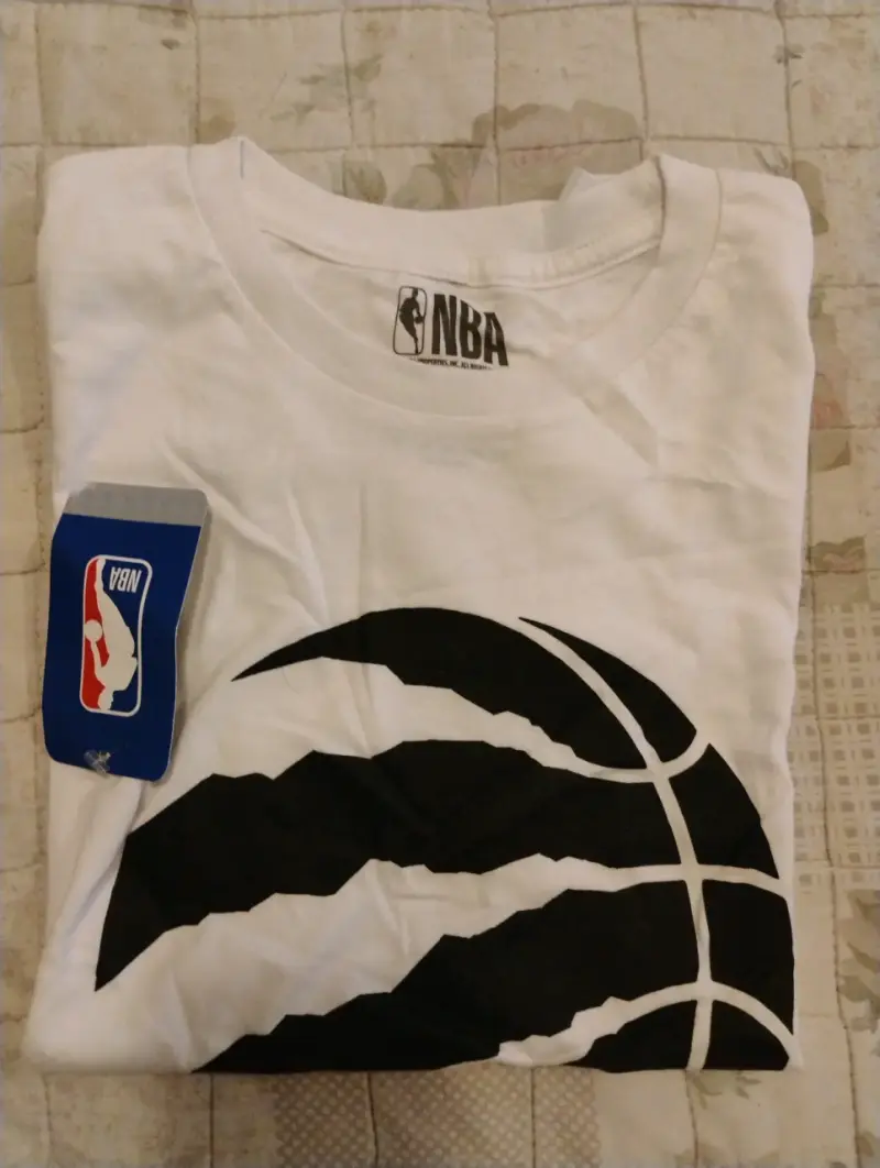 Polera blanca NBA con logo - 2