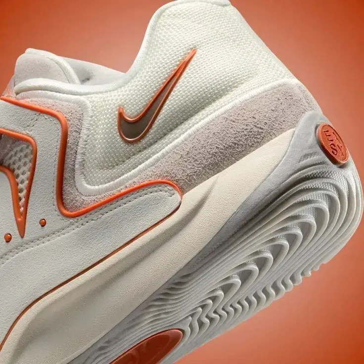 Zapatillas basquetbol KD18 - 3