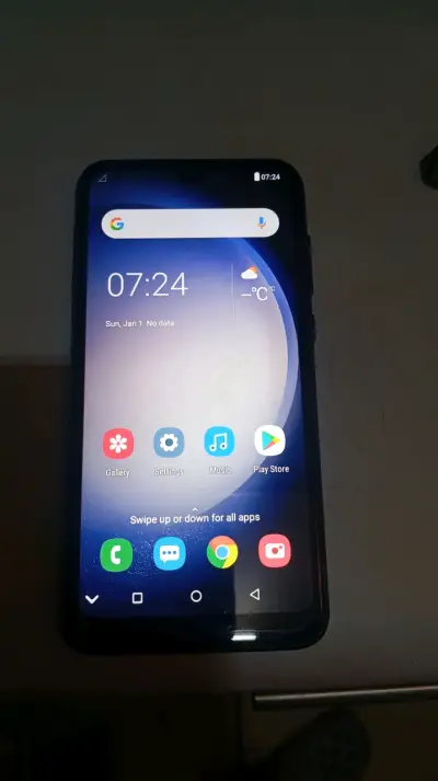 Teléfono inteligente usado - miniatura 1