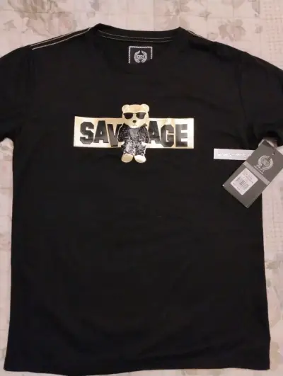 Polera negra con diseño oso - miniatura 1