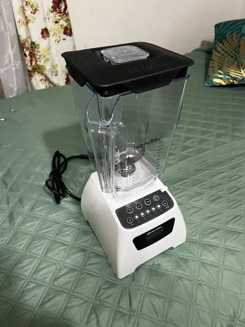 Licuadora Blendtec de alta potencia - 2