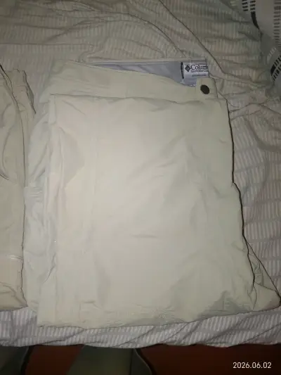 Pantalon Columbia talla 38 secado rapido - miniatura 1
