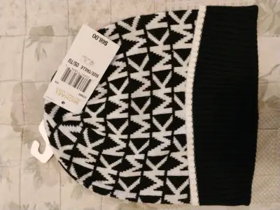 Gorro Michael Kors blanco y negro - miniatura 2