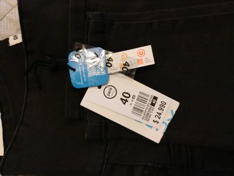 Jeans negros ajustados nuevos - 3