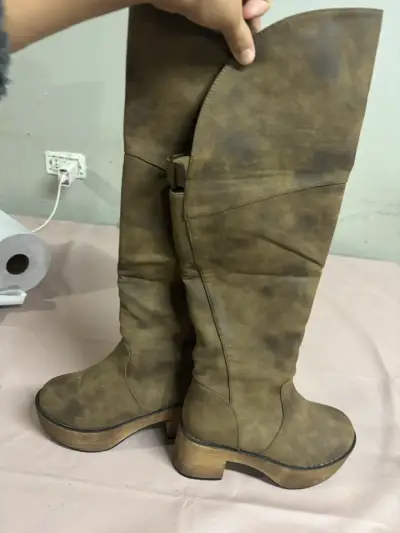 Botas altas marrones - miniatura 1
