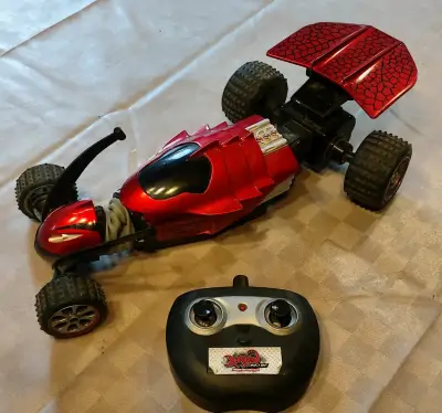 Auto a control remoto rojo (Xcorpion) - miniatura 2