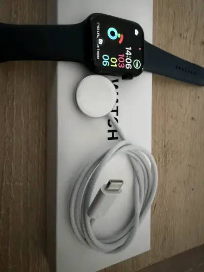 Apple Watch SE 3ra generación 44mm - miniatura 1