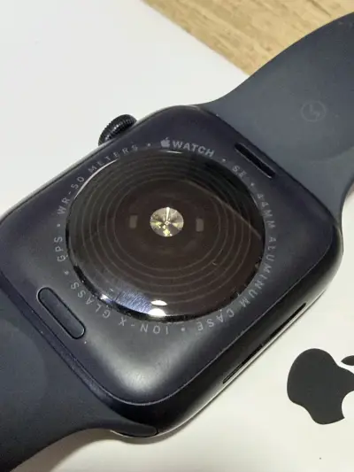 Apple Watch SE 3ra generación 44mm - miniatura 2
