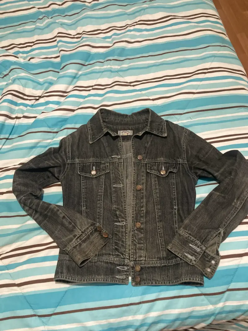Chaqueta de mezclilla negra - 1
