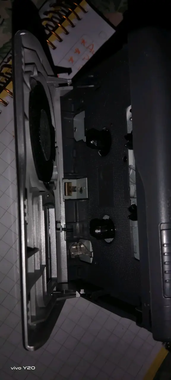 Personal Stereo/Grabadora de voz Sony plateada - 4