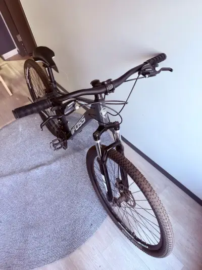 Bicicleta de montaña FOSS negra - miniatura 3