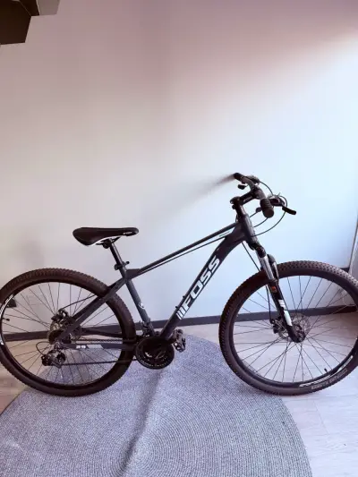 Bicicleta de montaña FOSS negra - miniatura 4
