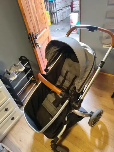 Coche para bebé marca Bebesit - miniatura 4