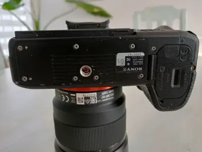Cámara Sony A7SII + 3 baterías, 2 cargador y lent - miniatura 4