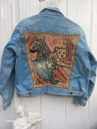 Chaqueta de mezclilla bordada - miniatura 1