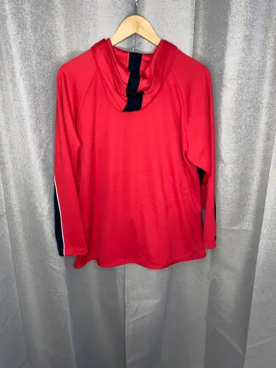 Polerón deportivo rojo con capucha - miniatura 2
