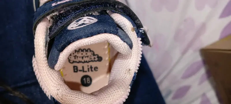 Vendo cepillo alisadora,y zapatitos de mujer N°18 - 4