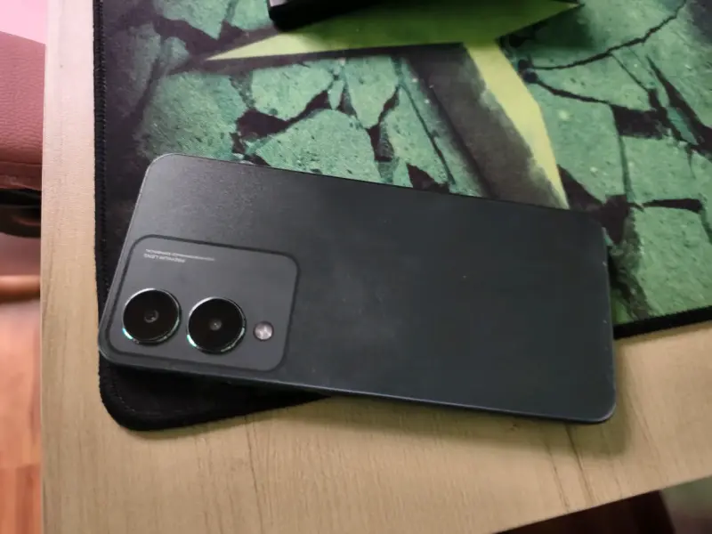Vivo y 17 128 GB 4 de ram - 4