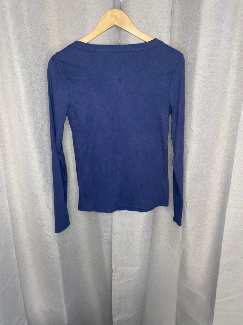 Polera manga larga azul - 2