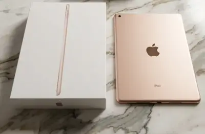 iPad color dorado con caja - miniatura 1