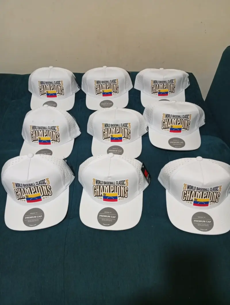 Gorras blancas campeones béisbol