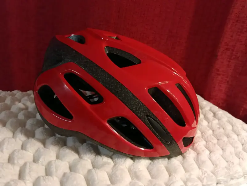 Casco de ciclismo rojo - 2