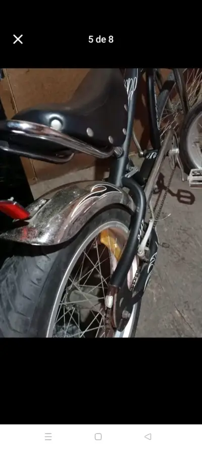 Bicicleta estilo retro negra - miniatura 4
