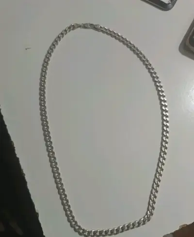 Cadena de plata - miniatura 1