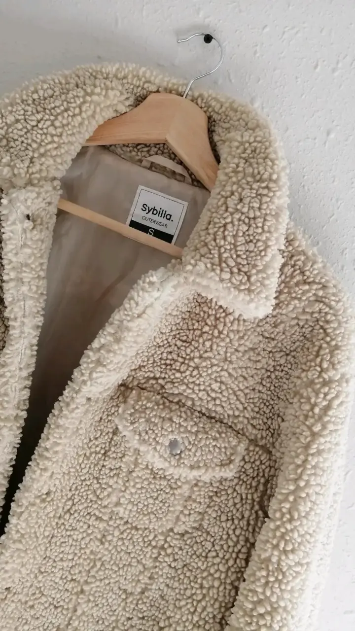 Chaqueta de piel sintética beige - 2