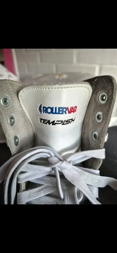Patines de cuatro ruedas blancos - miniatura 4