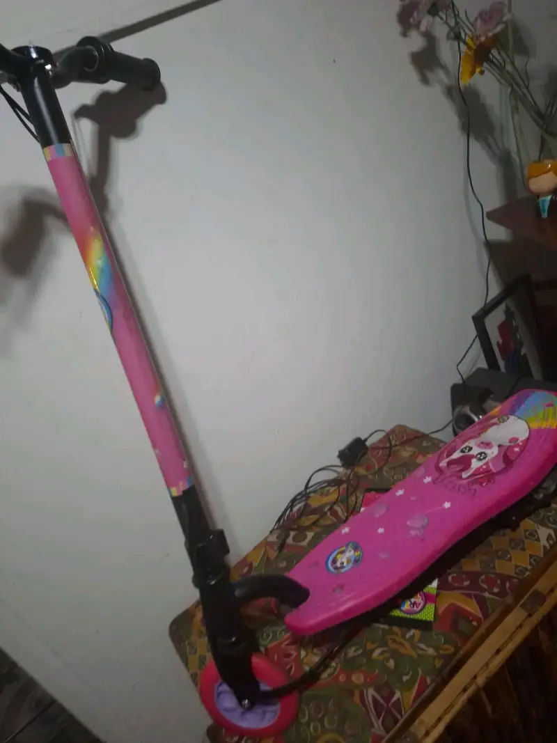 Patinete infantil rosa - 1